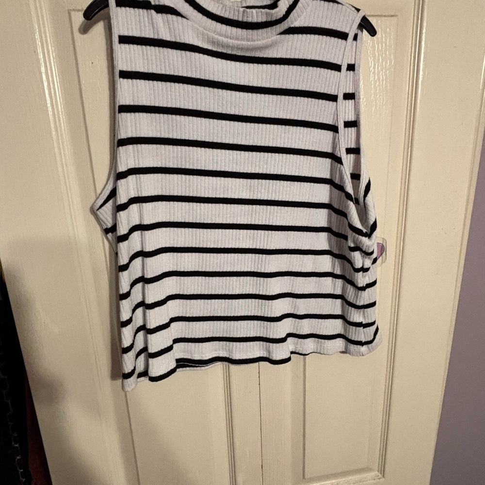 Old Navy White and Blue Sleeveless Muscle Tee